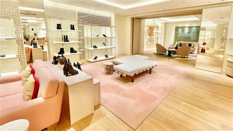 louis vuitton edinburgh store|louis vuitton edinburgh address.